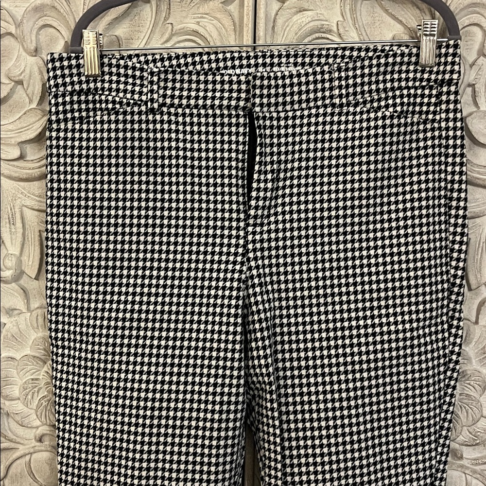 Old Navy Pixie Pants - image 2